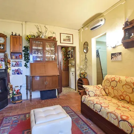 Holiday home Awesome In Cedri-peccioli With Kitchen *